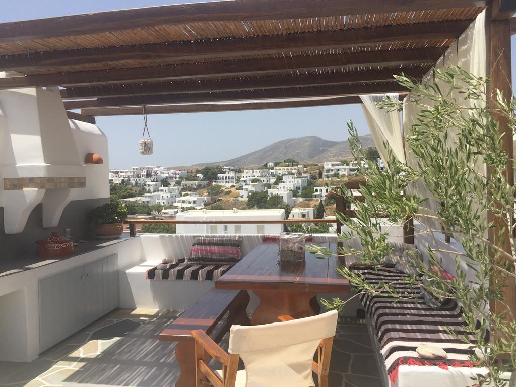 Anna'S Studio Piso Livadi Exterior photo